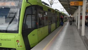 Öğrenciye en ucuz toplu ulaşım hizmeti Bursa'da