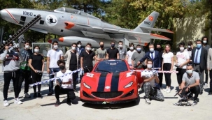 Rektör Kılavuz’dan Teknofest'te yarışan öğrencilere moral ziyareti