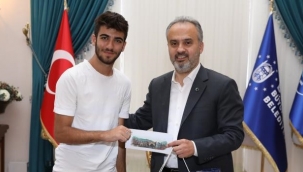 Üniversite hayâlleri BUSMEK’le gerçek oldu