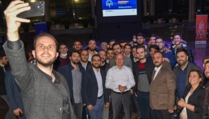 Başkan Gürkan, gençlerle dijital dünyayı konuştu