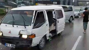 Çalıntı araçla polislerden kaçan şüpheli 5 araca çarptı