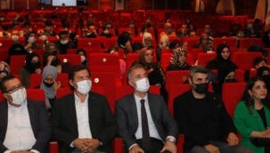 'Huzurlu Aile Mutlu Gençlik' semineri sürüyor