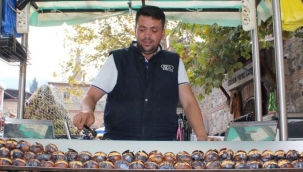 Kestane kebabı el yakıyor