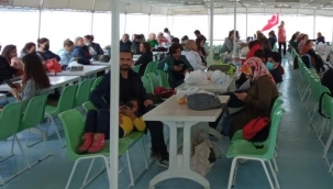 Mavi Tur’un konukları hemşireler oldu