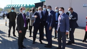 Metroda bekleme süresi azaldı, kapasite arttı