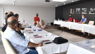 Osmangazi personeline Kızılay’dan ilk yardım sertifikası