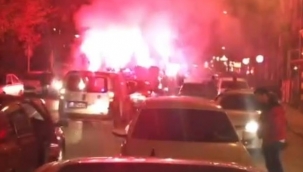 Yol kapatıp asker eğlencesi düzenleyenlere ceza yağdı