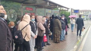 Bursalılar yağmura hazırlıksız yakalandı