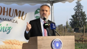 Büyükşehir’den selzede çiftçiye tohum desteği