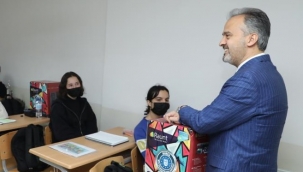 Büyükşehir, gençleri üniversiteye hazırlıyor