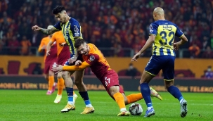 Derbide İlk yarı 1-1