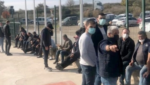 Mustafakemalpaşa ilçesinde mısır üreticileri eylem yaptı