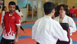 Şampiyonları Başkan Yılmaz uğurladı