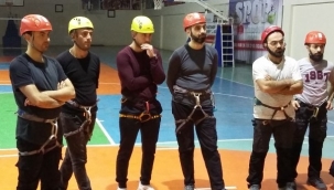 Yeni dağcılar eğitimlere başladı