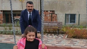 Yunus Emre’ye çifte park