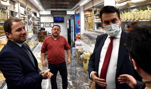 Başkan Dündar, Bursa Van Dernekleri Federasyonu’nu ziyaret etti