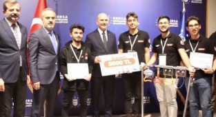 BTÜ Mattmech Takımı, en iyi girişimci ödülü aldı