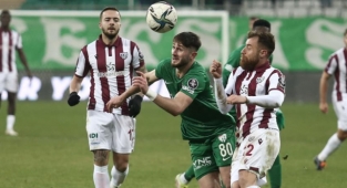 Bursaspor geçen sezonun 11 puan gerisinde kaldı