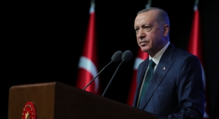 Cumhurbaşkanı Erdoğan'dan öğretmenlere müjde