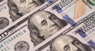 Dolarda hızlı düşüş: 15 liranın altına geriledi
