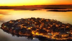 Gölyazı'da muhteşem gün batımı