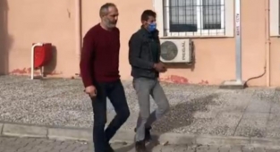 Hırsızlık zanlısı sahte plaka ile yakalandı