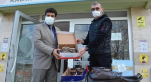 İznikli miniklere içlerini ısıtan hediye