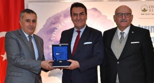 Öğrenciler 2 bin 850 kilo atık pil topladı