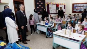 Öğrencilerden örnek davranış