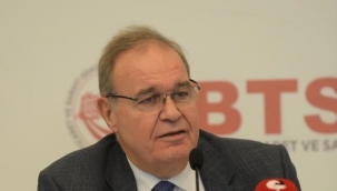 Öztrak: “Ülkemizin en büyük avantajı bursa gibi şehirlere sahip olmasıdır”