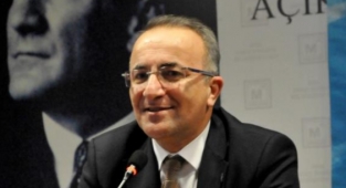 Yılmaz: “Düzenleme bu hâliyle yasalaşırsa çalışma barışı bozulur”