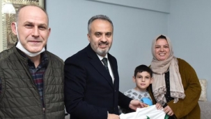 Yusuf için bir mum da siz yakın
