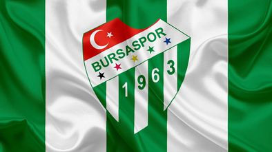 Bursaspor’da 8’i futbolcu 11 ismin Covid-19 testi pozitif çıktı