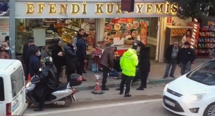 Anten takarken 3. kattan düştü