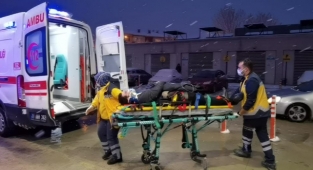 Bozcaada Kaymakamı ve eşi Bursa'daki kazada yaralandı