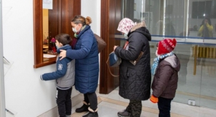 Karneler tiyatro biletine dönüştü