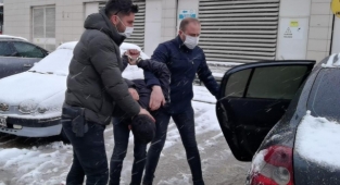 Kız kardeşini ve eşini bıçaklayan saldırgan yakalandı