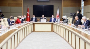 Kolaylı: