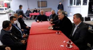 Kozluca Mahallesi yeni meydan ve konağa kavuştu