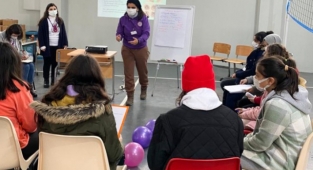 Nilüfer'de genç kızlar için “Değişen ben” atölyesi