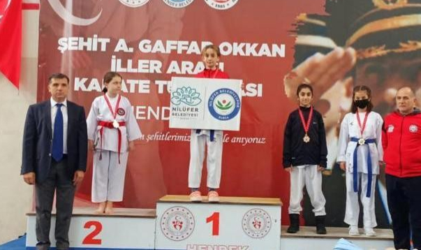 Nilüferli karatecilerden 7 madalya