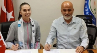 Rus pasör çaprazı Nilüfer Belediyespor’da