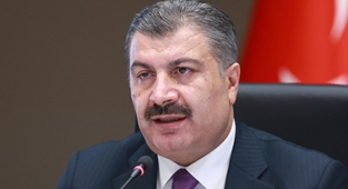 Sağlık Bakanı Koca: 'Ağır vakaların önlenmesi için aşılarımızı yaptırmalı, hatırlatma dozunu olmalıyız'