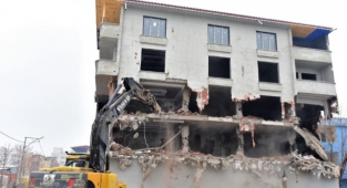 Yıldırım’da kaçak yapıya geçit yok