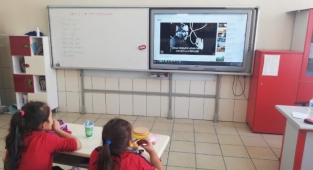 Bursalı minikler ‘duygu sanatıyla’ sınırları aştı
