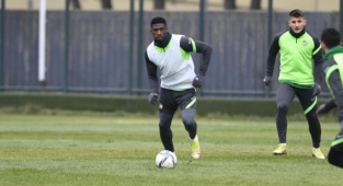 Bursaspor’da Acolatse sevinci yaşanıyor