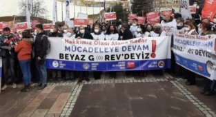 Doktor ve sağlık çalışanları grevde