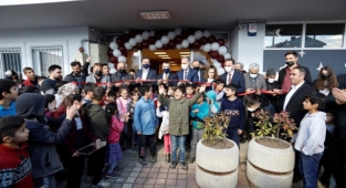 İnegöl’ün 3. nöbetçi kütüphanesi açıldı