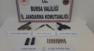 Jandarma'dan ruhsatsız silah operasyonu