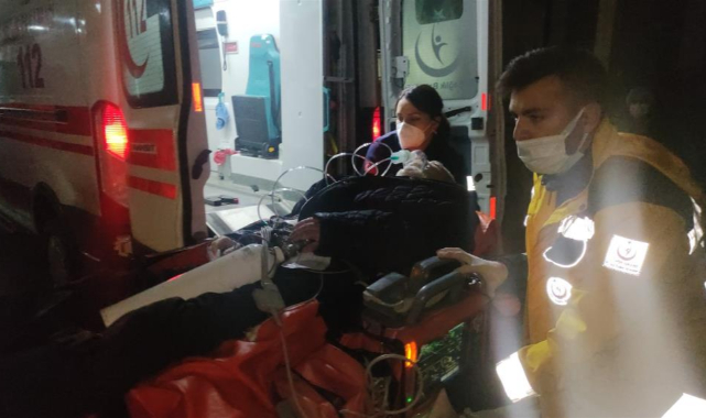 Tartıştığı babasını defalarca bıçaklayarak öldürdü